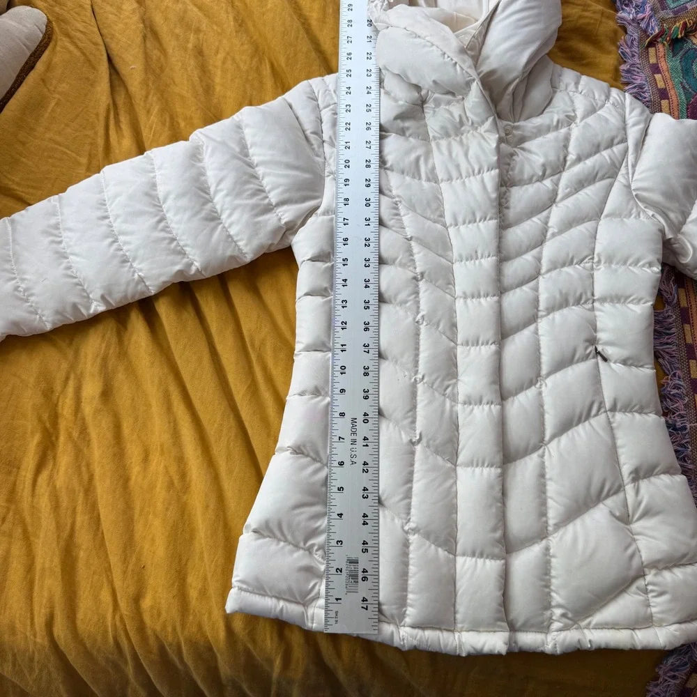 Patagonia Fiona Down‎ Parka Jacket Womens XS Cream Off White Hooded Puffer 28350